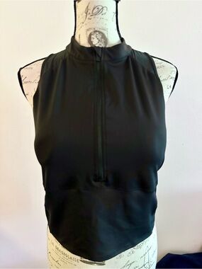 💪🖤 POWER MODE: ACTIVATED - Calia PowerMove 1/2 Zip Crop Top in Pure Black 🖤💪